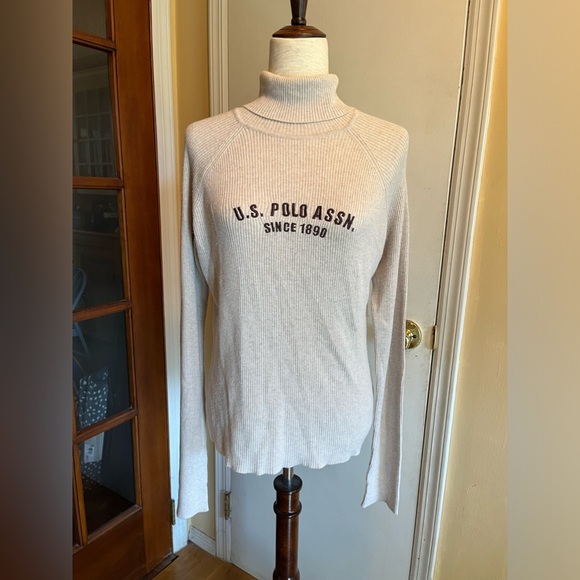 Vintage U. S. Polo Assn. Cream Turtleneck Sweater - Picture 1 of 8